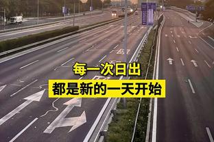 稳定输出！约基奇半场10中6拿到15分5板3助